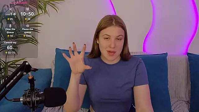 MelanieHenders online show from 25, 9, 2025