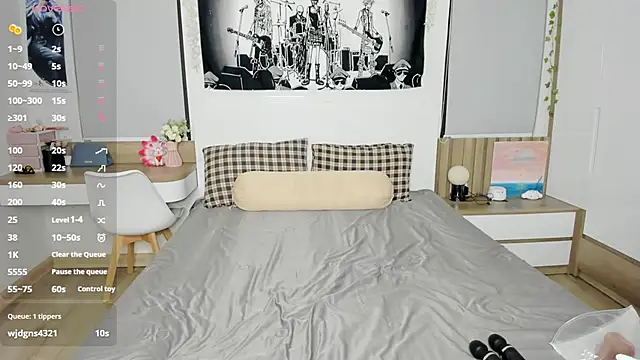 Snapshot of gabby_little chatting on 28, 2, 2026 gabby little online show from 28, 2, 2026