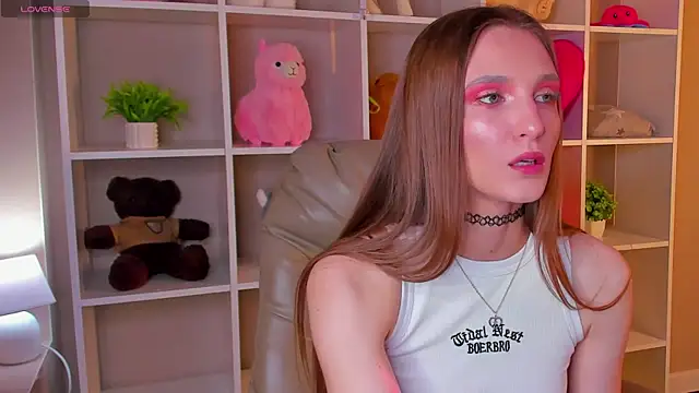 Alisha Green online show from 19, 9, 2025