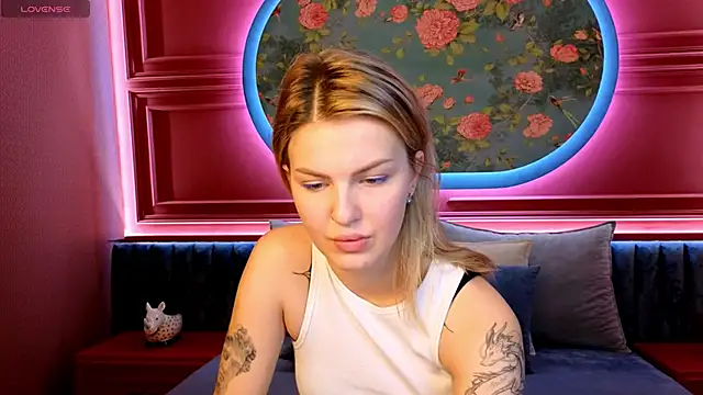 NaomiSol online show from 1, 10, 2025