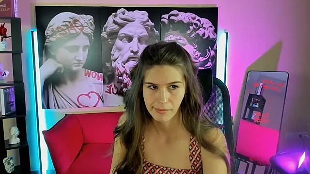 EmillySparks online show from 9, 9, 2025