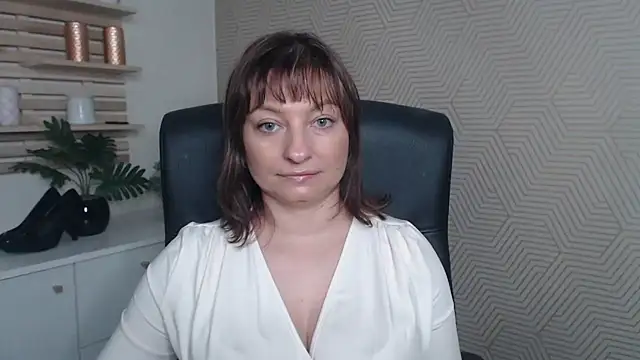 angelaSamt online show from 15, 12, 2025