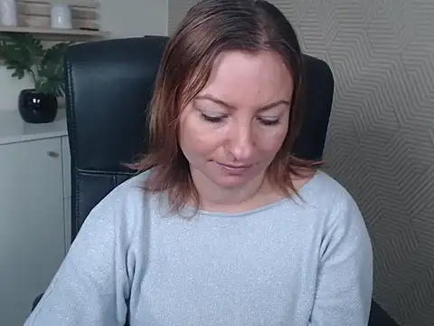 angelaSamt online show from 24, 9, 2025