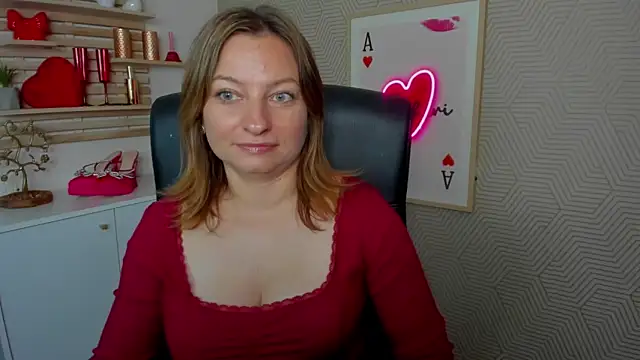 Snapshot of angelaSamt chatting on 16, 6, 2026 angelaSamt online show from 16, 6, 2026