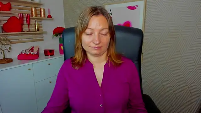 Snapshot of angelaSamt chatting on 11, 6, 2026 angelaSamt online show from 11, 6, 2026