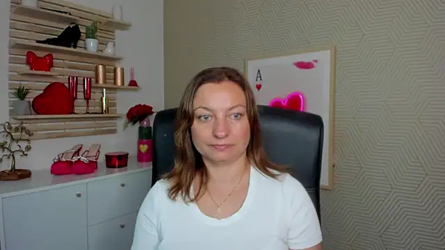 Snapshot of angelaSamt chatting on 15, 7, 2026 angelaSamt online show from 15, 7, 2026