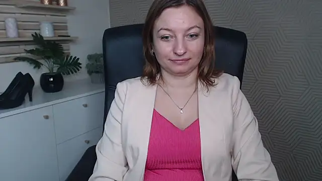 angelaSamt online show from 3, 12, 2025