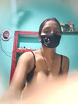 posewith online show from 16, 10, 2025