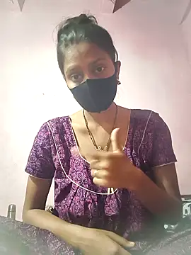 posewith online show from 14, 10, 2025