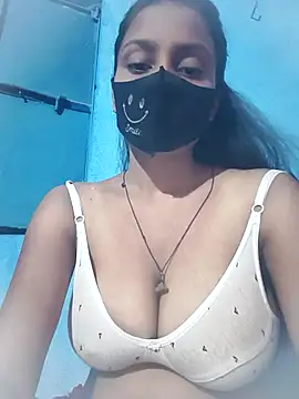 posewith online show from 22, 9, 2025