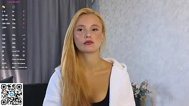 Snapshot of NaughtySeraphine chatting on 16, 9, 2025 NaughtySeraphine online show from 16, 9, 2025