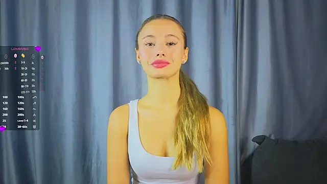 Snapshot of NaughtySeraphine chatting on 11, 11, 2025 NaughtySeraphine online show from 11, 11, 2025