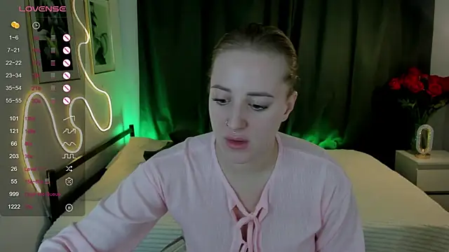 Alice Cire online show from 22, 11, 2025