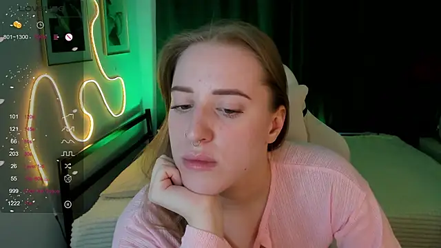 Alice Cire online show from 18, 12, 2025