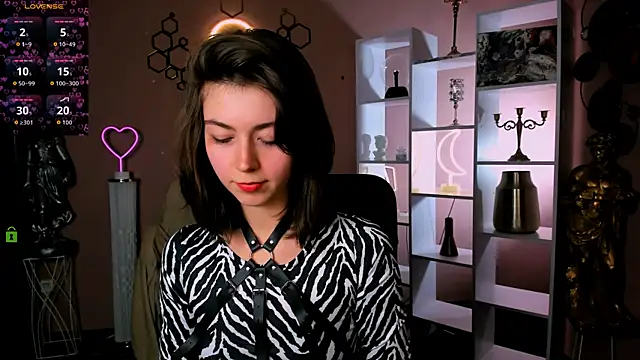 kitniss dreamy online show from 16, 11, 2025