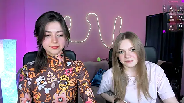 kitniss dreamy online show from 5, 3, 2026