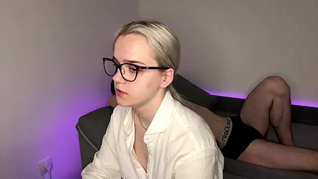 bawdycouplee online show from 27, 11, 2025