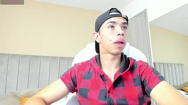 Muscle Scott online show from 13, 9, 2025