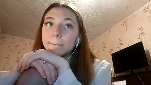 Sophiecuttie online show from 10, 9, 2025