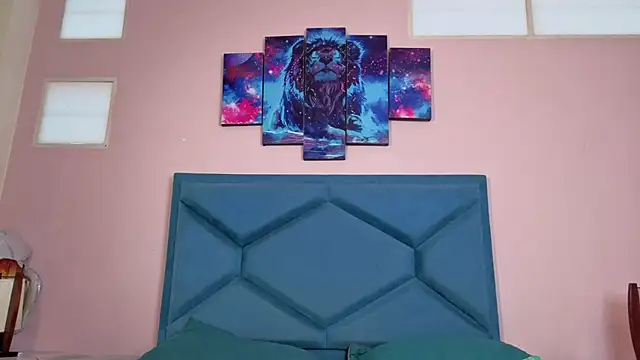 Snapshot of LunnaSmith chatting on 7, 10, 2025 LunnaSmith online show from 7, 10, 2025