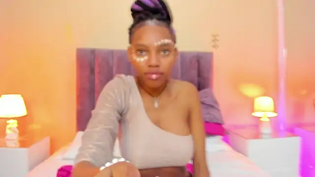 Kiaraa y Her Crazy online show from 11, 4, 2026
