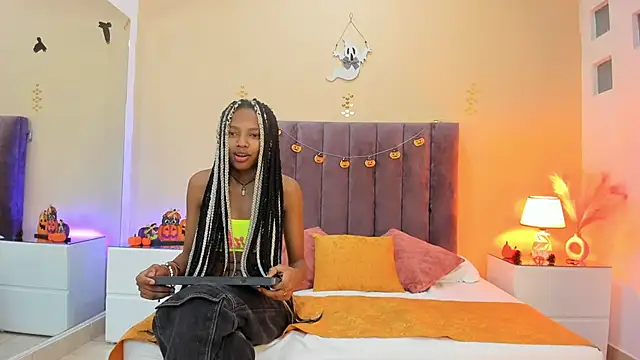 Kiaraa y Her Crazy online show from 8, 10, 2025