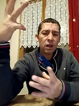 frederic198 online show from 2, 10, 2025