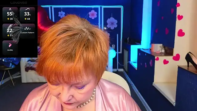 Kira Kenett online show from 25, 3, 2026