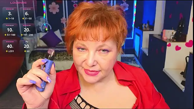 Snapshot of Kira_Kenett chatting on 10, 2, 2026 Kira Kenett online show from 10, 2, 2026