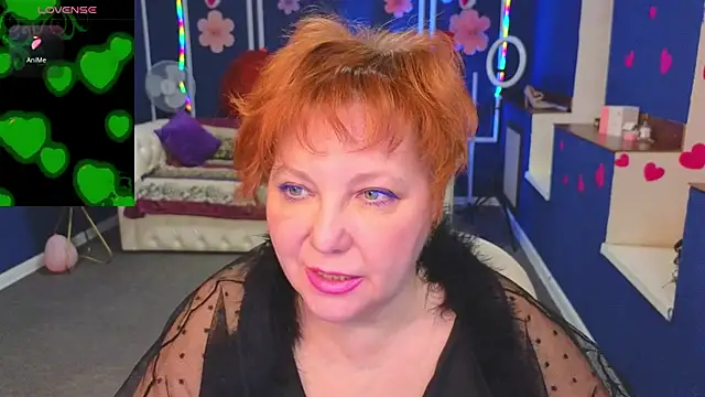 Kira Kenett online show from 6, 3, 2026