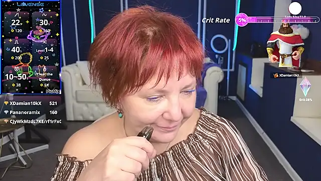 Kira Kenett online show from 10, 9, 2025