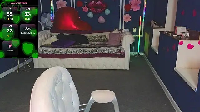 Snapshot of Kira_Kenett chatting on 21, 2, 2026 Kira Kenett online show from 21, 2, 2026