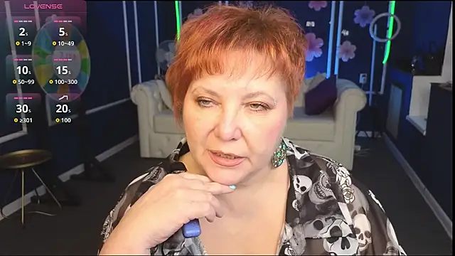 Kira Kenett online show from 9, 10, 2025