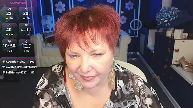 Kira Kenett online show from 12, 11, 2025