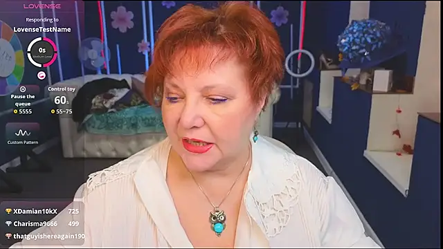 Snapshot of Kira_Kenett chatting on 2, 12, 2025 Kira Kenett online show from 2, 12, 2025