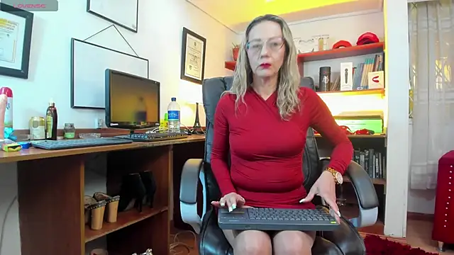 Snapshot of GretaVoss_ chatting on 16, 6, 2026 GretaVoss online show from 16, 6, 2026