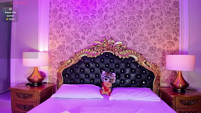 HatsaJones online show from 21, 10, 2025