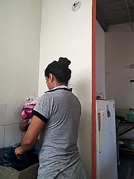 Snapshot of AnggelicaSwan21 chatting on 23, 10, 2025 AnggelicaSwan21 online show from 23, 10, 2025