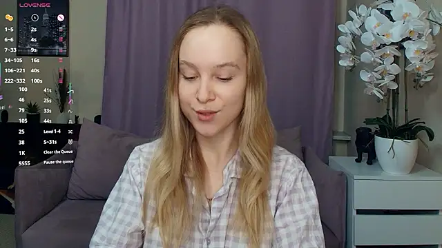 SoonMoor online show from 4, 3, 2026