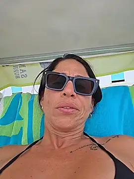 Snapshot of sexy7883 chatting on 8, 7, 2026 sexy7883 online show from 8, 7, 2026