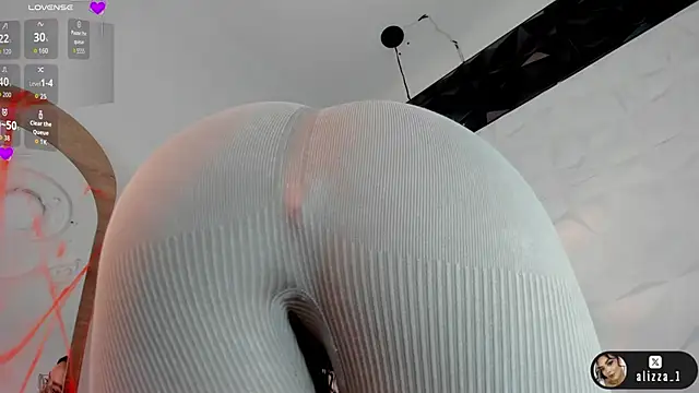 alizza  online show from 15, 10, 2025