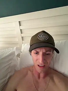 Badstepson33 online show from 12, 2, 2026