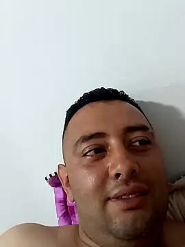 angelitocalientico online show from 3, 10, 2025