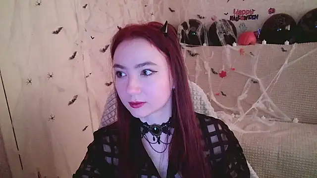 Snapshot of Micky_Wood chatting on 25, 10, 2025 Micky Wood online show from 25, 10, 2025