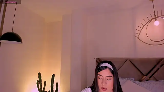 SussyBellX online show from 24, 2, 2026