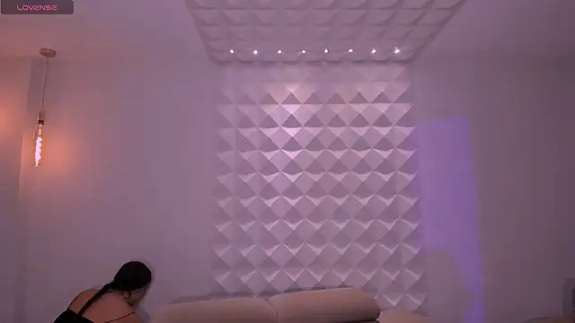 SussyBellX online show from 28, 10, 2025