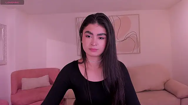 LucyWeiss  online show from 21, 11, 2025