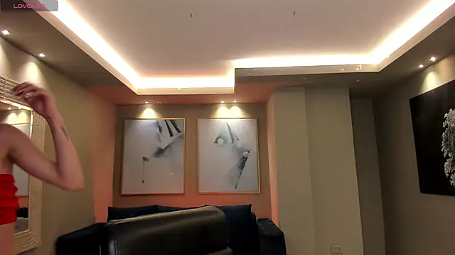 LaurentConnor online show from 2, 12, 2025