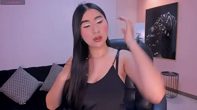 MayaMoretti  online show from 17, 1, 2026