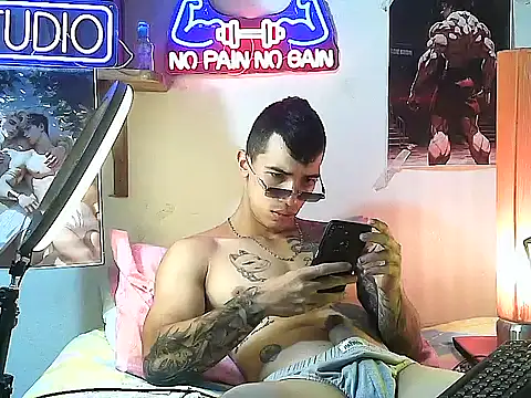 Strongcockfitness online show from 29, 9, 2025